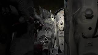 Replacing Headlight socket on 09 Pontiac G6