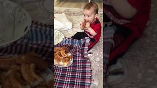 Emir Asaf YANAR kahvaltı yapıyor 14.08.2019