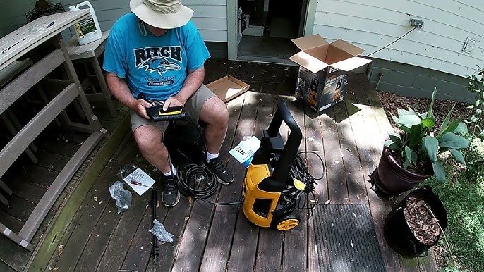 How to use the soap dispenser on your RYOBI pressure washer 