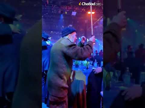 Why the 88-Year-Old Frenchman Danced with Tears of Joy at the Chabad Conference