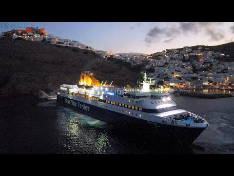 Αστυπάλαια - Μαγευτικό ρεμέτζο 2' λεπτών στη σκιά του Κάστρου! Blue Star Chios arrival at Astypalaia