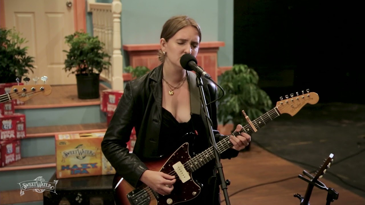 Madison Cunningham - Dry As Sand - 9/12/2021 - Paste Studio CHAT - Chattanooga TN