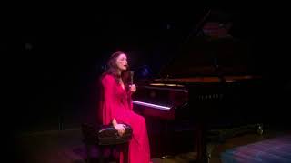 Robin Spielberg First Dance