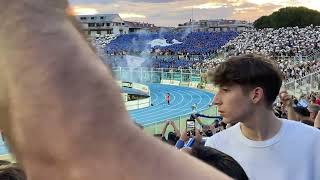 Pescara-Foggia 20000 Cuori Biancazzurri cantano “Gente di Mare”