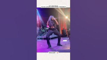 Tems’ Stage Presence Is Absolutely Incredible! #tems #shorts