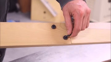 Assembling a DoubWorks collapsible stretcher brace