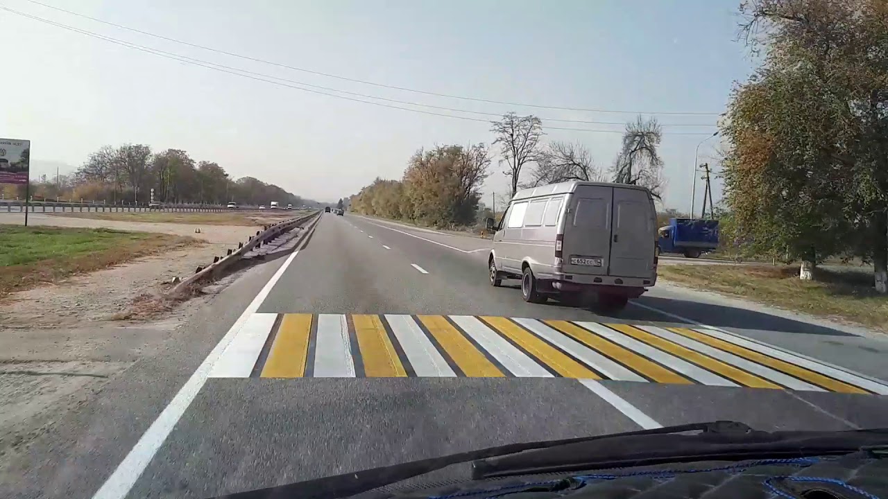 Газель на трассе