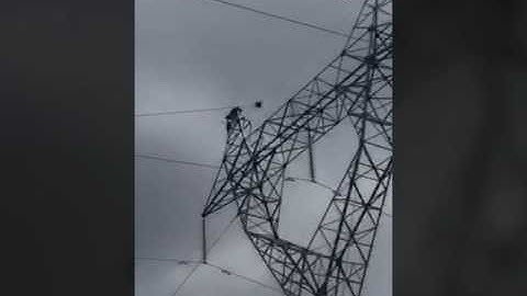 Line stringing on new transmission line from Bay d