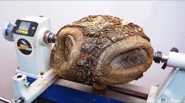 Woodturning a Big Oak Log (Simple and Beautiful)