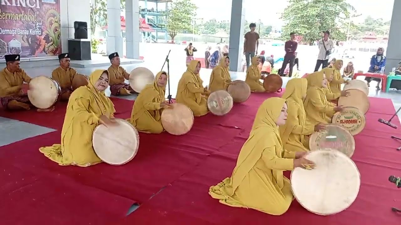 LOMBA SIKE REBANA DI PEKAN KEBUDAYAAN KERINCI
