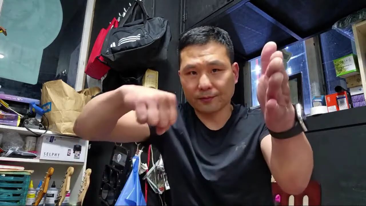 김정범파워복싱 라이브 스트리밍 중 기타와 복싱 이야기