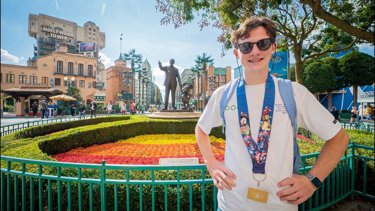 MIJN 18ᵉ VERJAARDAG VIEREN IN DISNEYLAND PARIS! 🎂😍 | Bart Baan