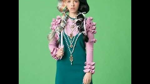 melanie martinez Cereal song\angel