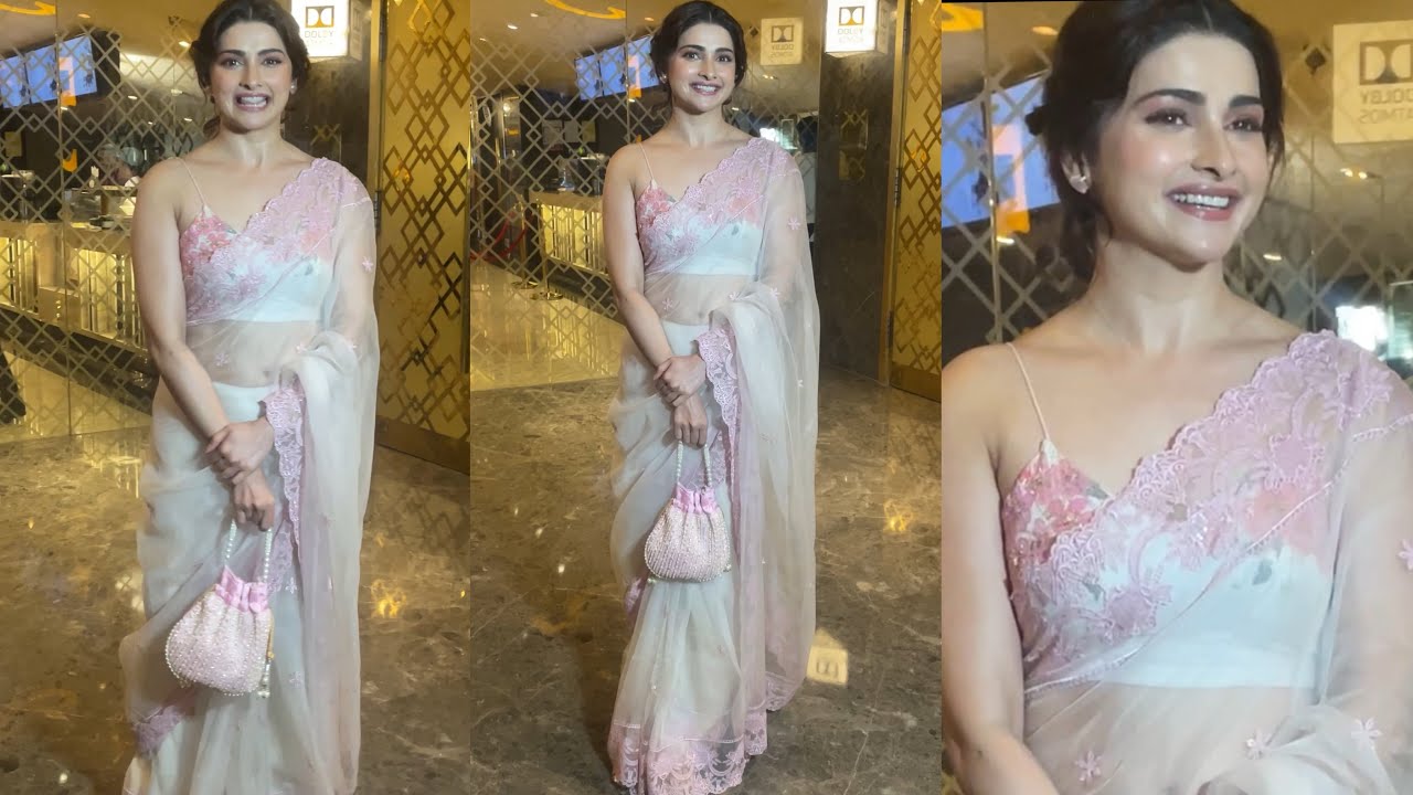 Prachi Desai As Looking Very Gorgeous & Comfortable in Pinkish Saree Look💓