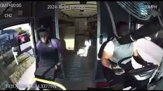Daily Safety Fails🤯This is WHY You Keep Doors Closed & Secured While Driving🤯 #Safetyfails #delivery