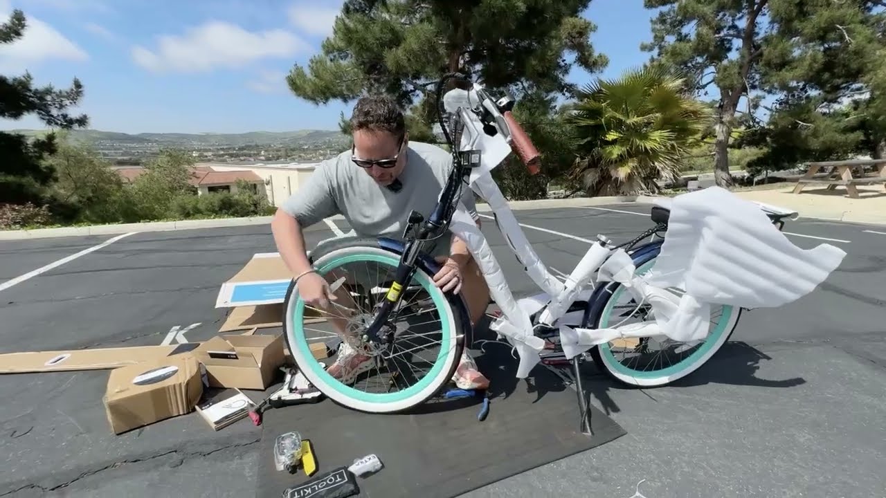 Why the 2025 EVRYjourney Deluxe Might Be the Best E-Bike Yet | Full Assembly & Feature Info