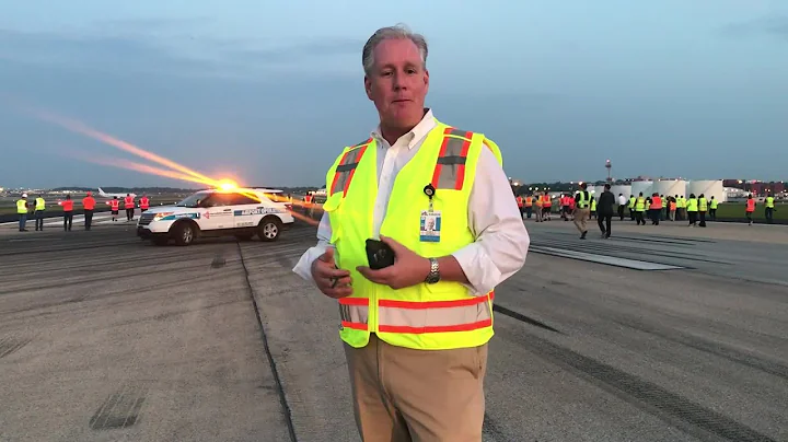 Hartsfield-Jacks...  2018 FOD walk