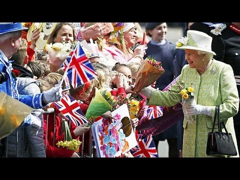 Kraliçe II. Elizabeth 90. Yaşını Kutluyor