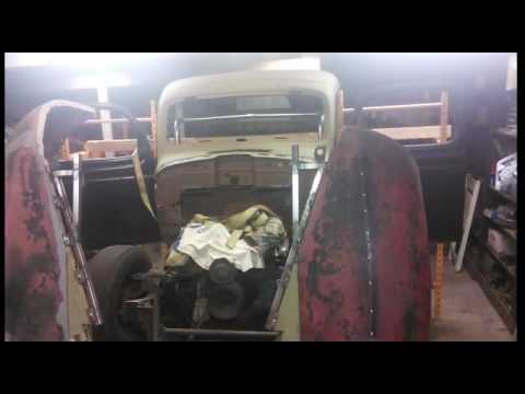 video-31,-1946-dodge-pickup-truck,-roll-cage