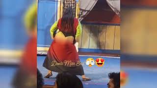 Afreen Khan k hot mujra