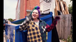 Lady Ghost Ten Toes (Official Music Video)