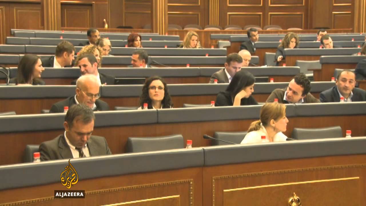 هاشم تاتشي يُطلع البرلمان على تفاصيل المحادثة مع داتشيتش - قناة الجزيرة البلقان