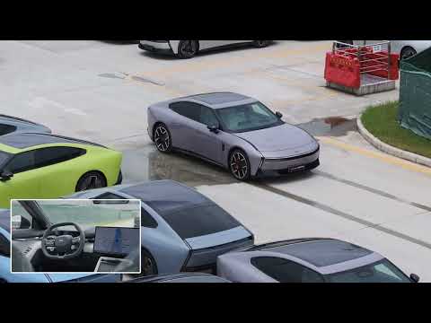 Video till Xpeng P7 kör sig själv från fabriken till lastområdet