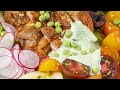 Курица с овощами и освежающим соусом.