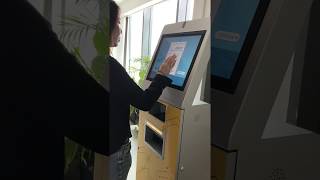 iConcierge visitor registration via face recognition