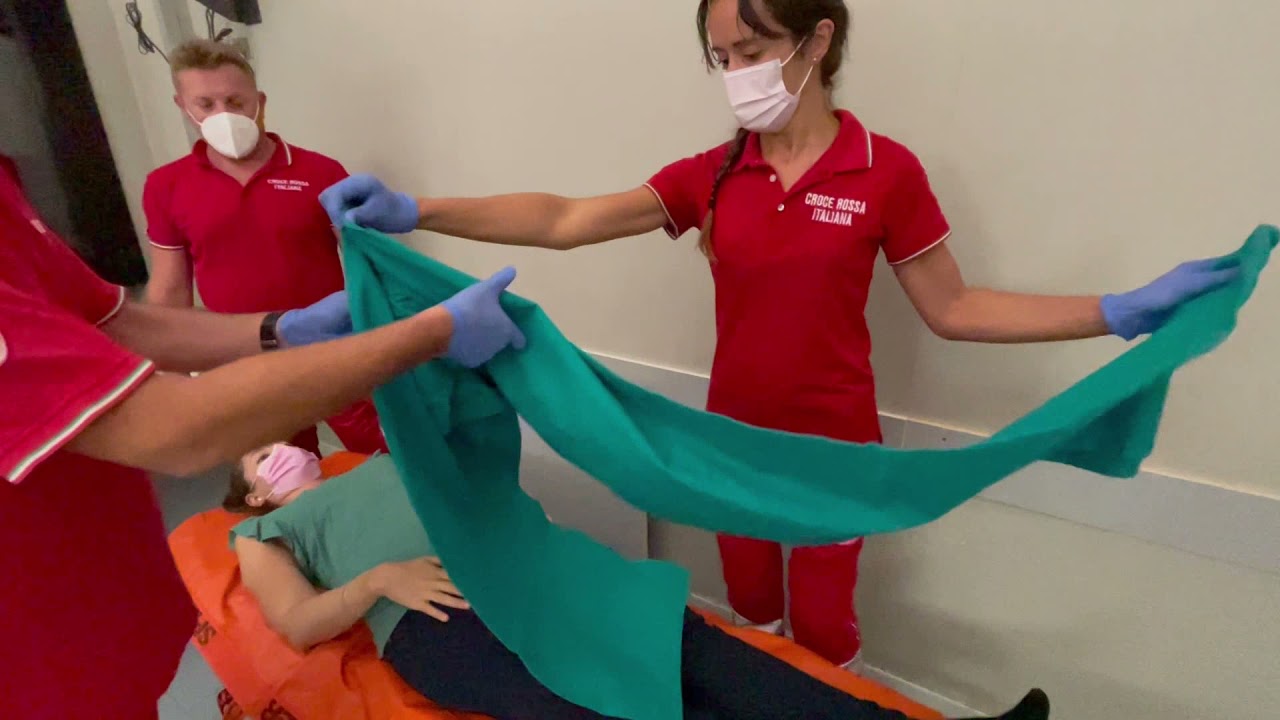 Movimentazione del paziente: il telo porta feriti