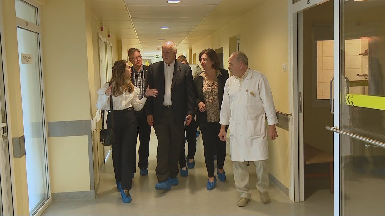 Jēkabpils reģionālo slimnīcu apmeklē augsti viesi no Rotari organizācijas