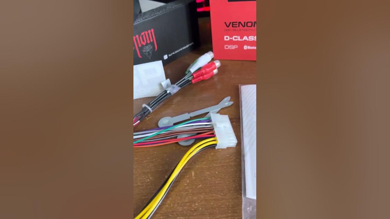 Обзор на AURA VENOM-D41DSP 4х141w - YouTube