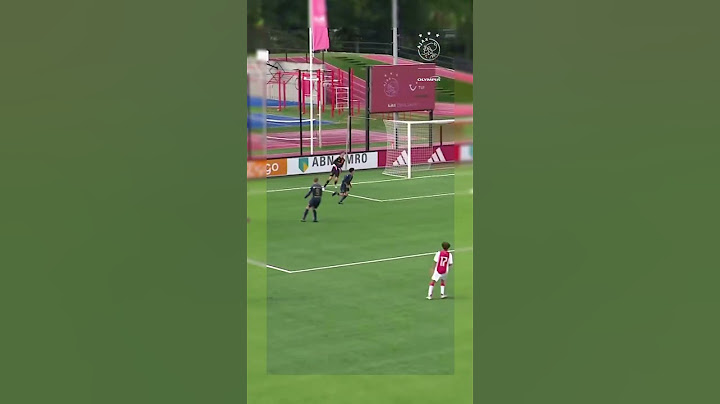 Ajax U17 tikitaka plat style #footballshorts