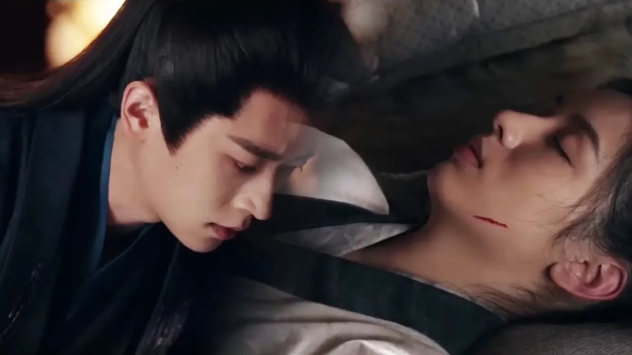 После одного дня холодной войны Сяо Цзюэ притягивает Хэ Янь к себе и шепчет: какая разница в статусе