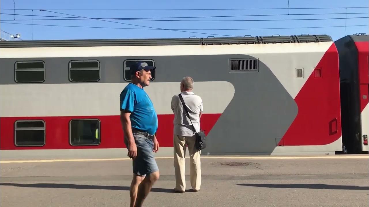 Поезд 093 пенза. Москва пенза сура поезд маршрут. Двухэтажный поезд дальнего следования. Фирменный поезд москва пенза сура. 052й «сура (двухэтажный состав)».