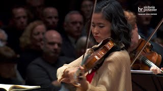 Schumann: Violinkonzert ∙ hrSinfonieorchester ∙ Sayaka Shoji ∙ Constantinos Carydis