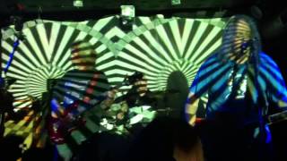 Bevis Frond - Reflections in a tall mirror (United Club TO, 10.5.13)