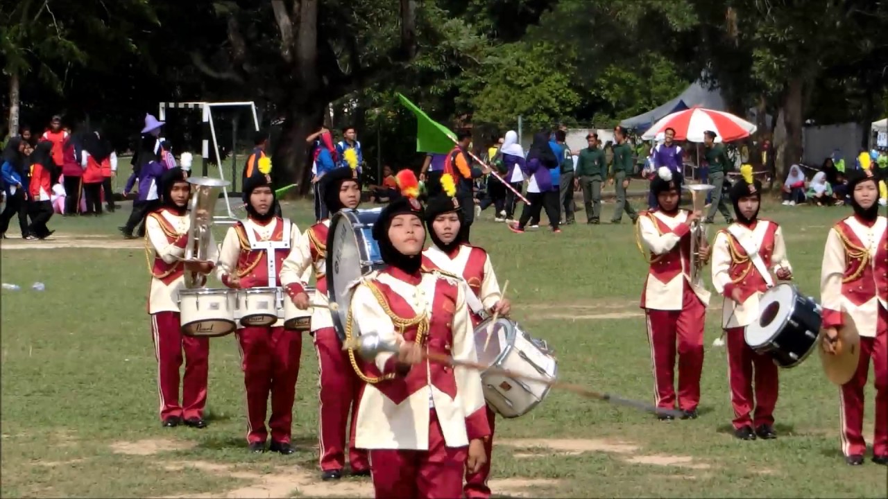 Smk. Munshi Abd. Mlk. 2017 4 27 Sukan 7. Pembarisan 3