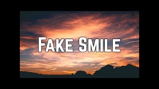 Ariana Grande - Fake Smile (Lyrics)