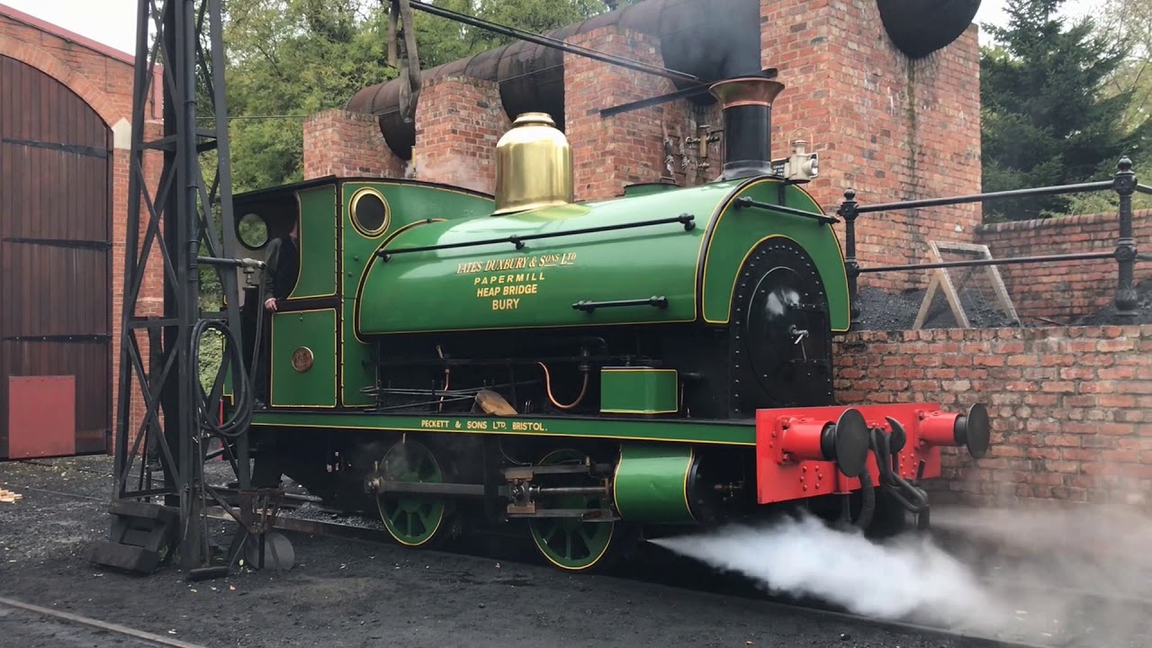 Peckett 1370 Steam Train Leaving Siding - YouTube