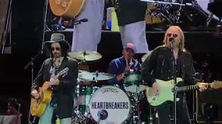 Tom Petty and The Heartbrakers @ Wrigley Field &quot;Rockin&#39; Around With You&quot; June 29, 2017