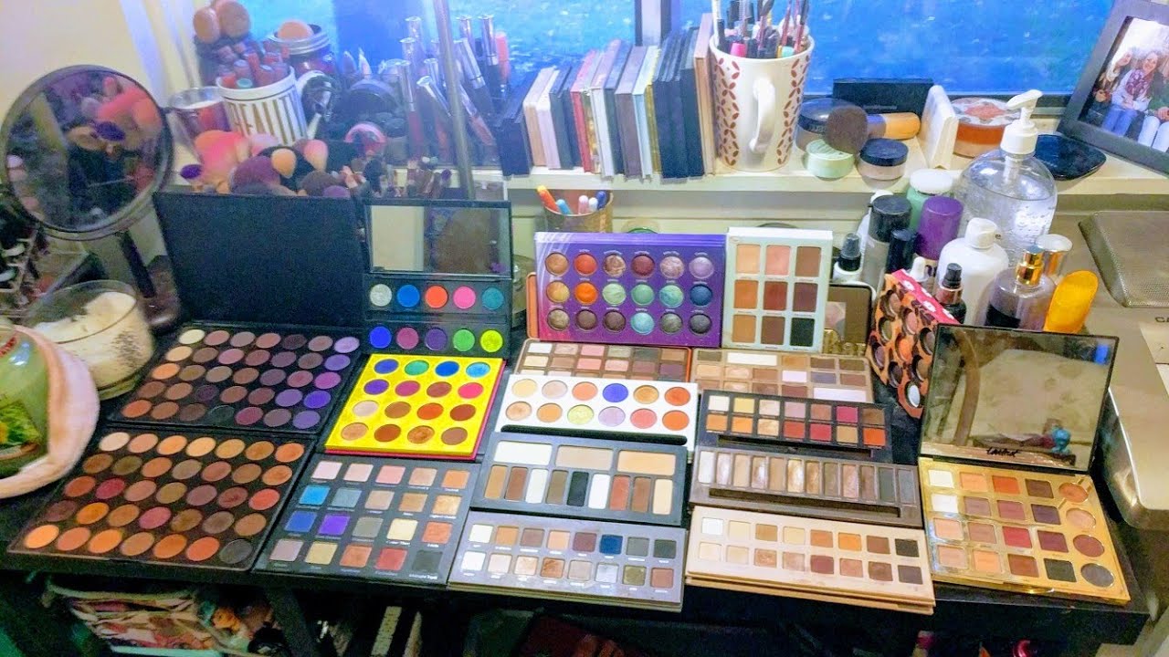 Makeup Pallet Collection + Makeup Giveaway Announcement!!! YouTube