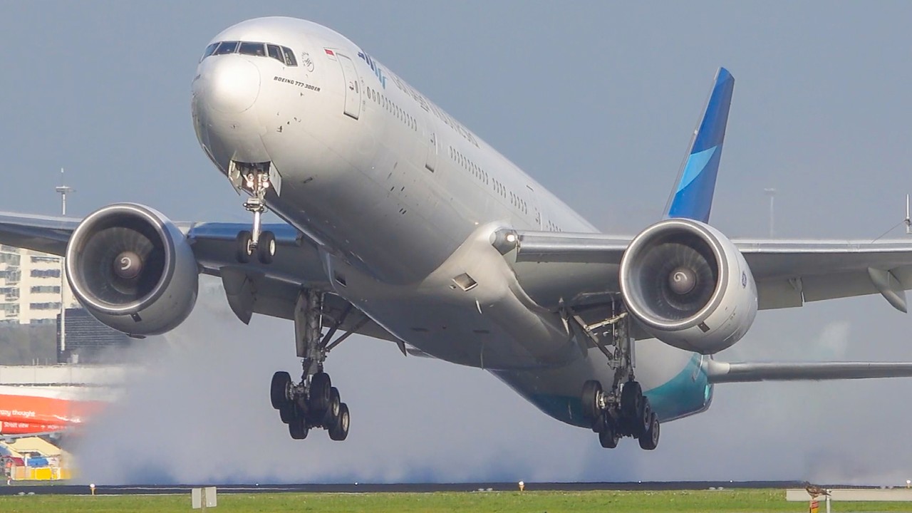 36 HEAVY TAKE OFFS & LANDINGS | A340-600, A380, B747, A350, B777 | Amsterdam Schiphol Spotting