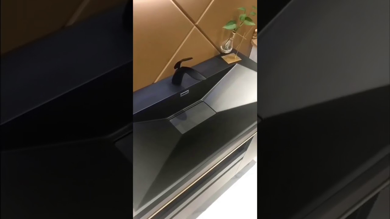 2020 new design floor standing bathroom vanity set with led mirror, you like it?