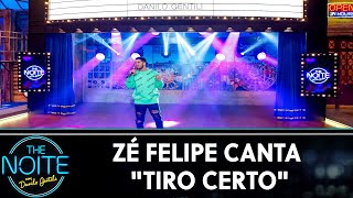 Zé Felipe canta 