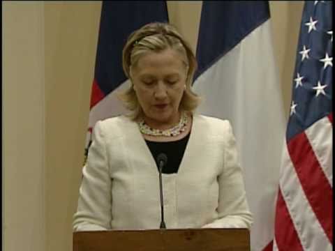 Secretary Clinton Signs Two Memoranda of Understanding on Haiti Recovery Projects