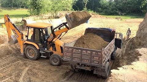 JCB Backhoe Loader Cutting Soil - JCB Loading Soil In Tripper Dump