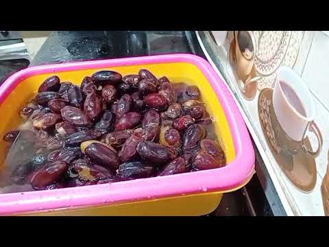 عندك شوية بلح أسمر تعالي نعملهم عجوة للحشو مافيش اسهل من كدا