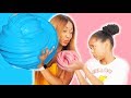 Pink vs blue  la guerre du slime xxl  verity vs maman 