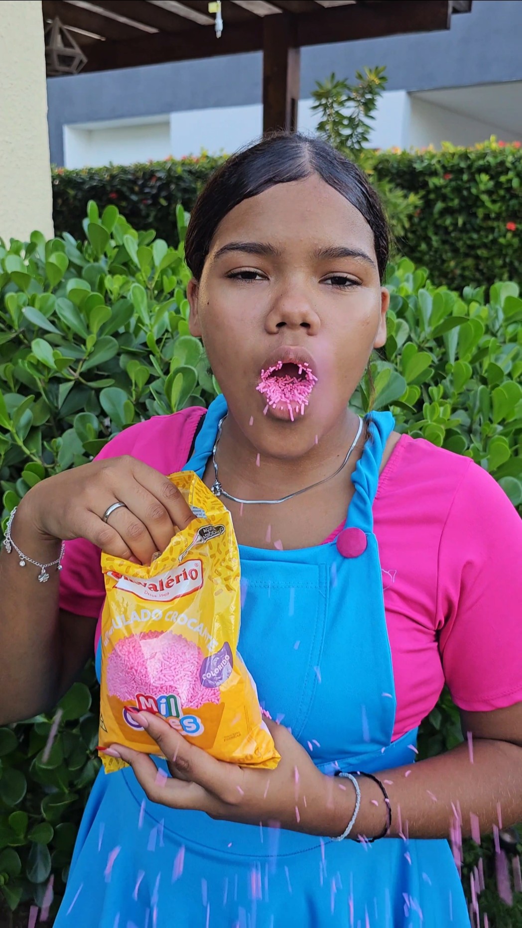 Kimberlly Very Funny Nutella??? #comedy #cute #car #funnyvideo #chocolate #food #sweet